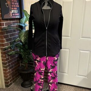 Livi Active Pink and Black Patterned Leggings